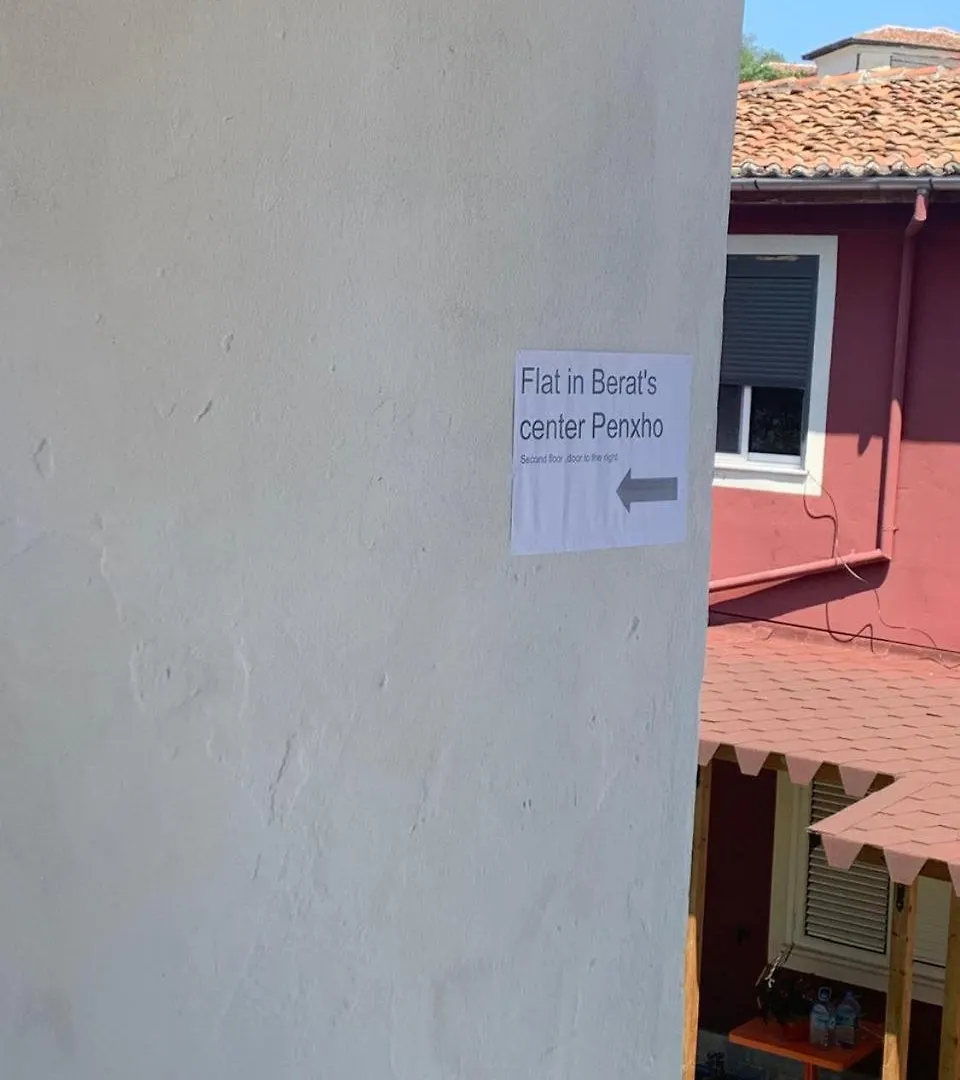 Flat In Berat'S Center Lägenhet