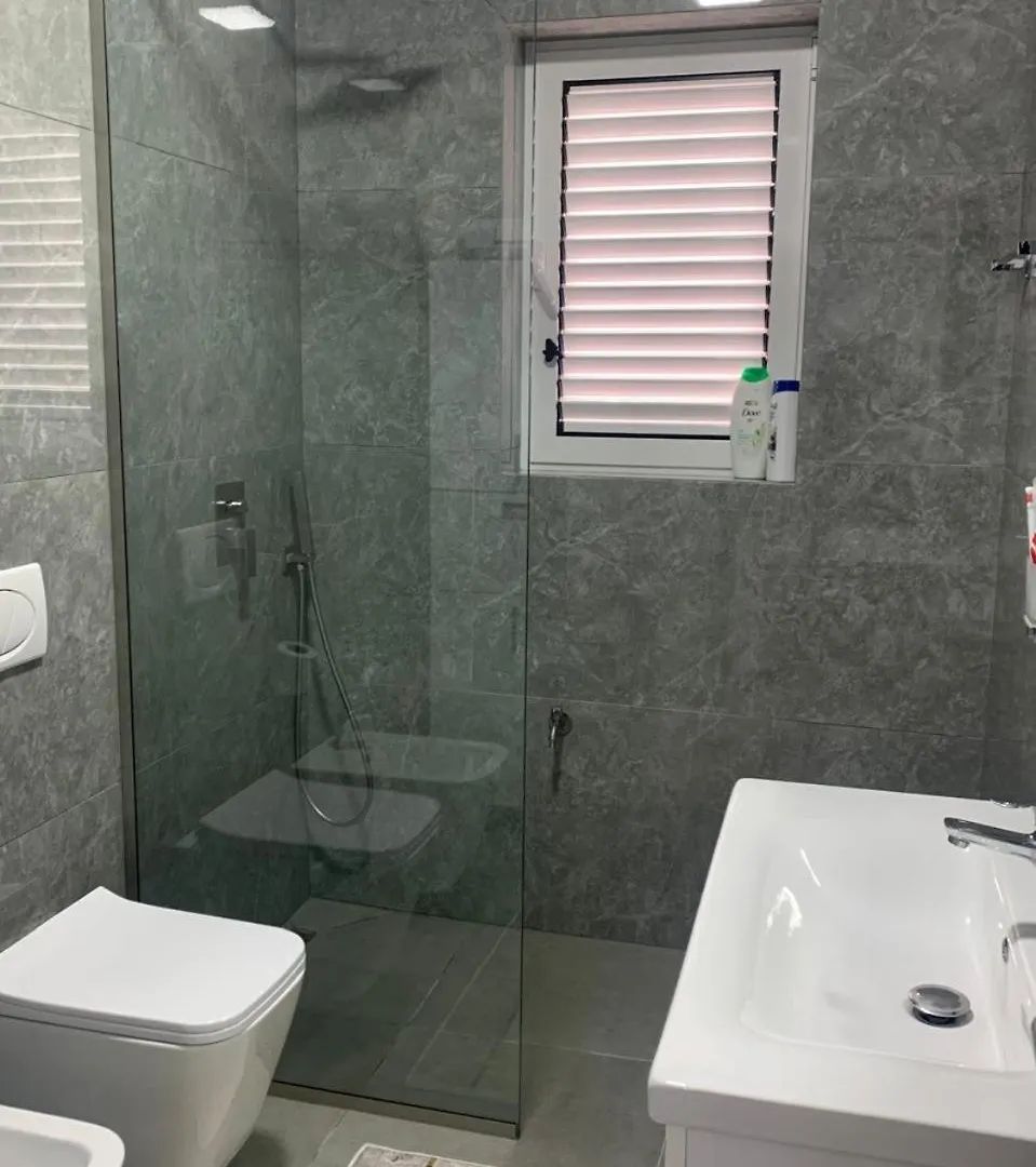 Flat In Berat'S Center Διαμέρισμα Δωμάτια σε οικογενειακή κατοικία