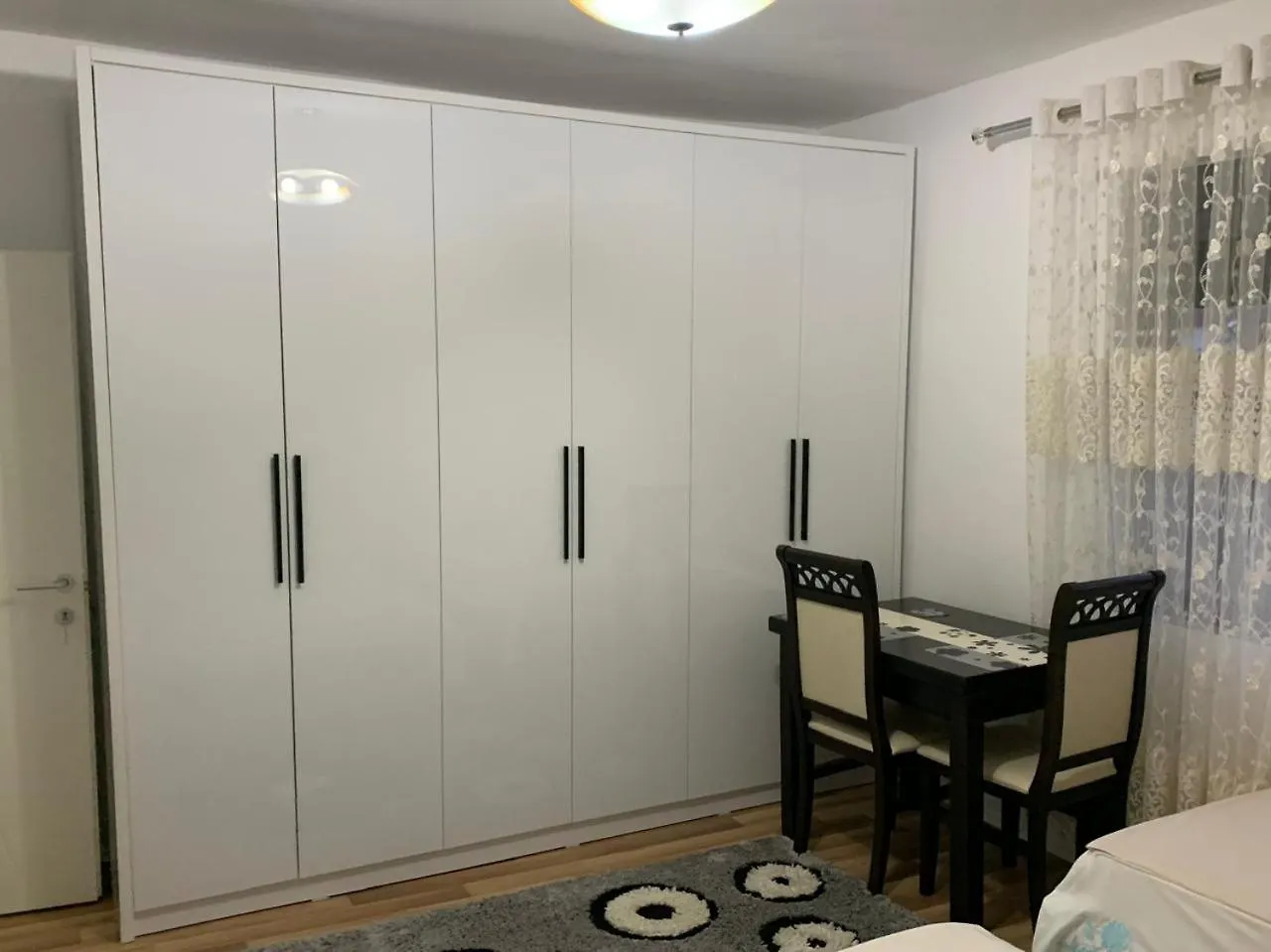 Flat In Berat'S Center Διαμέρισμα Αλβανία